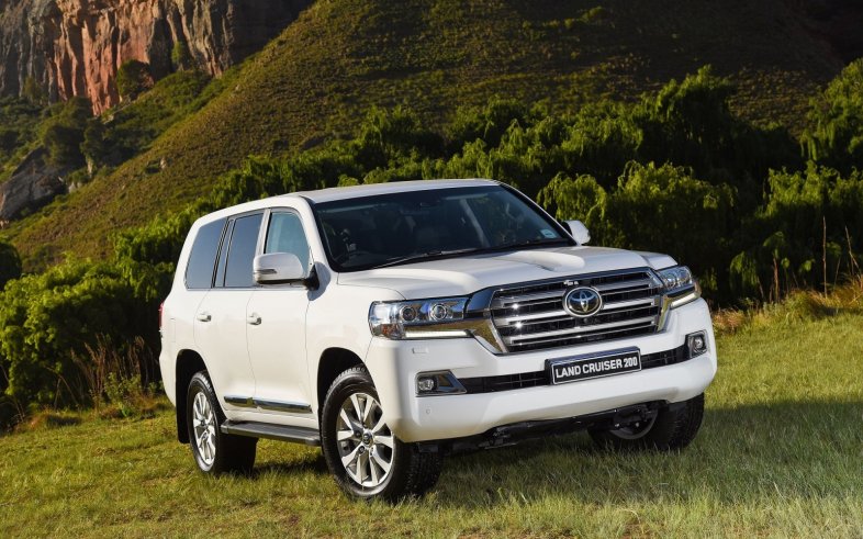 Toyota Land Cruiser 200